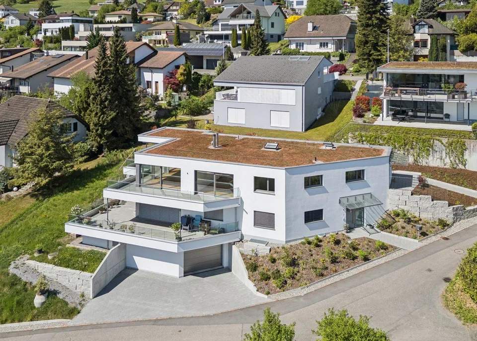 Attikawohnung mit grosser Terrasse und Fernsicht