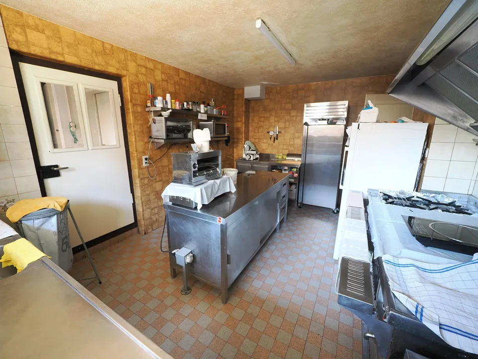Charmantes Restaurant mit Wohnanteil und Ausbaupotenzial in Bleienbach – Foto 9 von 30
