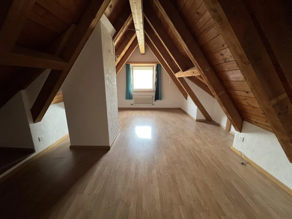 Rental property with 3 apartments – photo 9 of 9