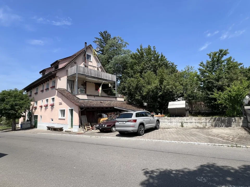 Renditeobjekt mit 3 Mietwohnungen