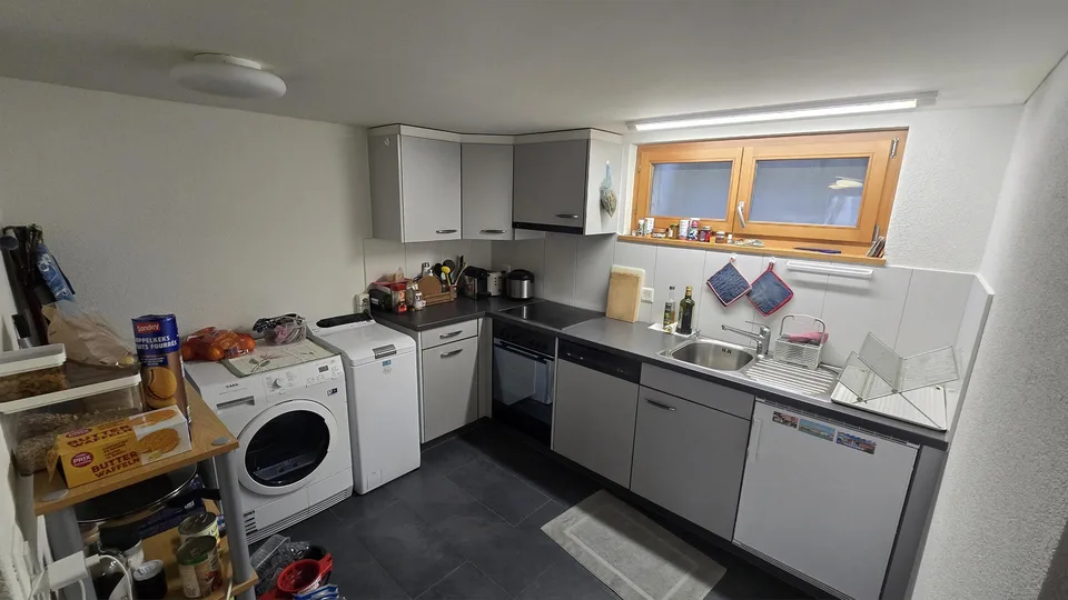 Freistehendes 7.5-Zimmer-Einfamilienhaus mit Einliegerwohnung – Foto 21 von 26