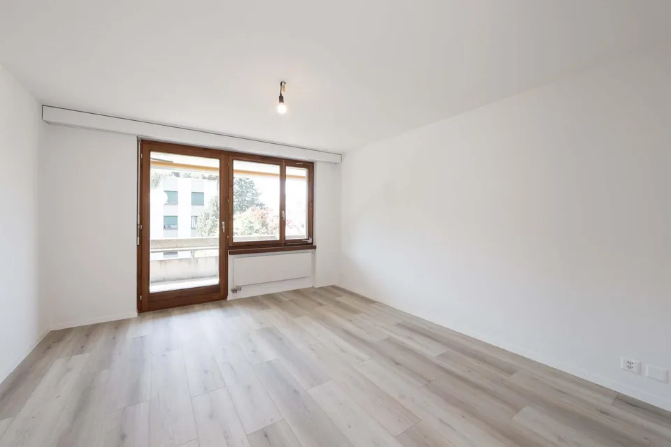 Appartamento soleggiato di 4.5 locali con garage spazioso, alto e lungo – foto 7 di 12