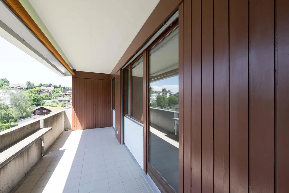 Appartamento soleggiato di 4.5 locali con garage spazioso, alto e lungo – foto 6 di 12