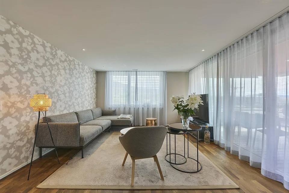 Grosszügige 4.5 Zimmer Wohnung an idealer Lage