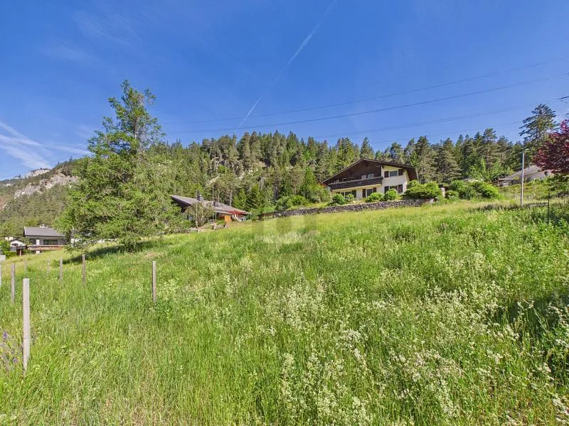 SONNIGE AUSSICHTSLAGE MIT BERGPANORAMA