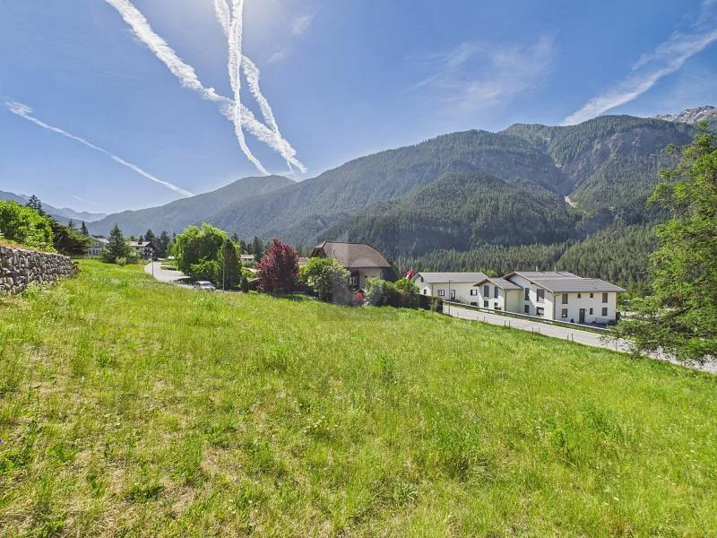 SONNIGE AUSSICHTSLAGE MIT BERGPANORAMA