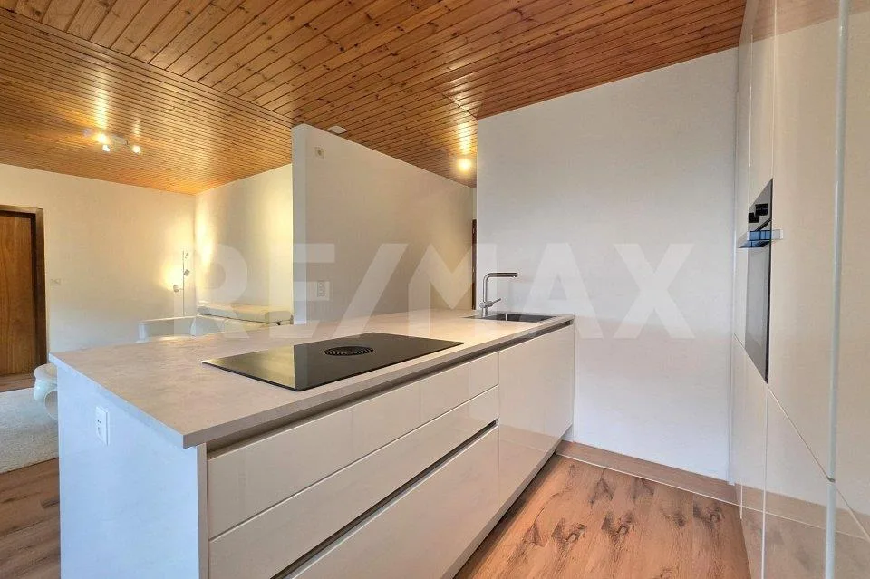 Heimelige 2.5 Zimmerwohnung mit Privatterrasse in Leuk-Stadt