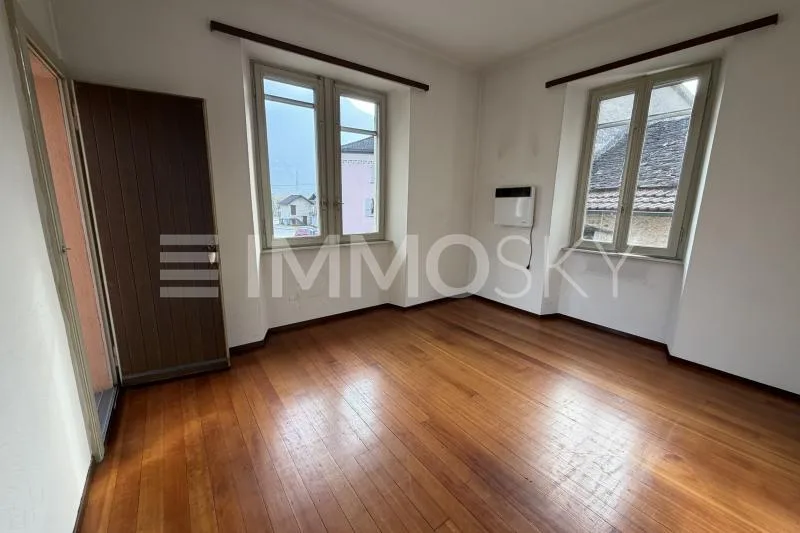 Edificio misto a Preonzo – Casa e locale commerciale