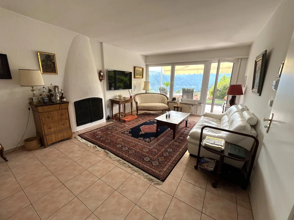 Casa unifam. con vista panoramica - Einfamilienhaus mit Panoramasicht