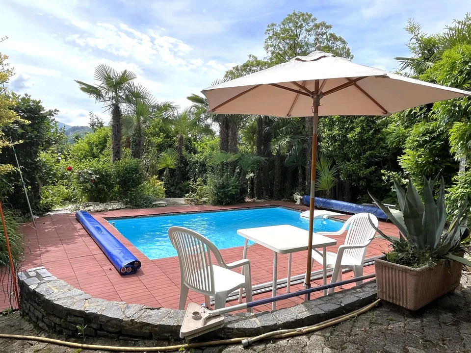 Casa unifam. con vista panoramica - Einfamilienhaus mit Panoramasicht