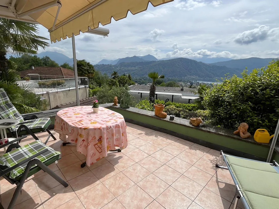 Casa unifam. con vista panoramica - Einfamilienhaus mit Panoramasicht