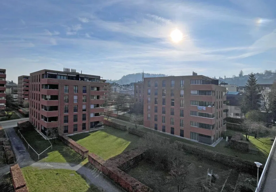 grosszügiges Wohnen an sonniger und ruhiger Stadtlage