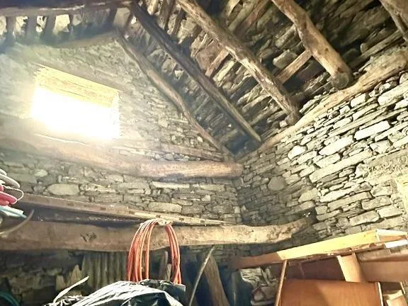 3-Zimmer-Rustico zum Ausbauen mit Garten, sehr ruhig und sonnig / r... – Foto 8 von 22