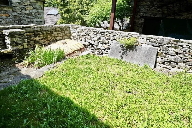 3-Zimmer-Rustico zum Ausbauen mit Garten, sehr ruhig und sonnig / r... – Foto 13 von 22