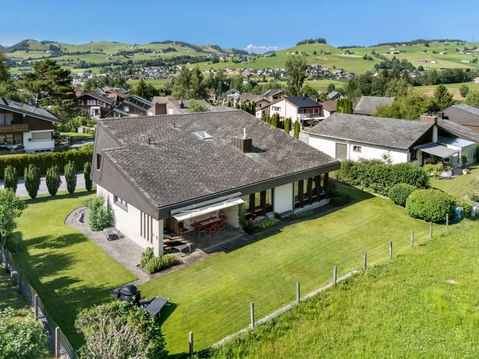 Einmalige Aussichtslage - 6.5‑Zimmer‑EFH in Appenzell