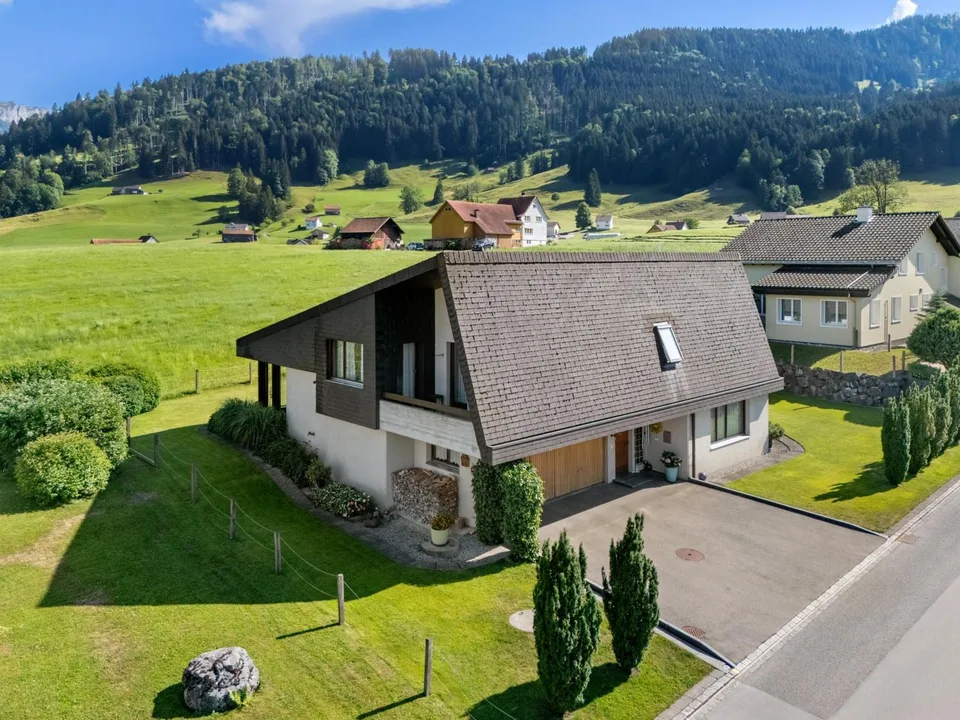 Einmalige Aussichtslage - 6.5‑Zimmer‑EFH in Appenzell