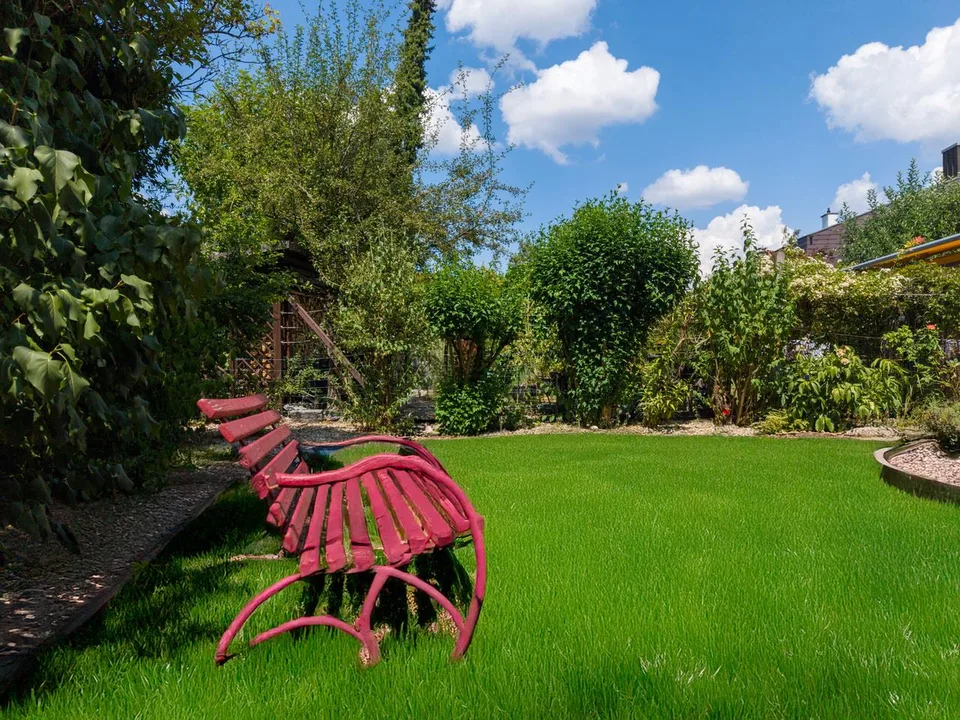 5.5-Zimmer-Doppeleinfamilienhaus mit Garten in Muttenz