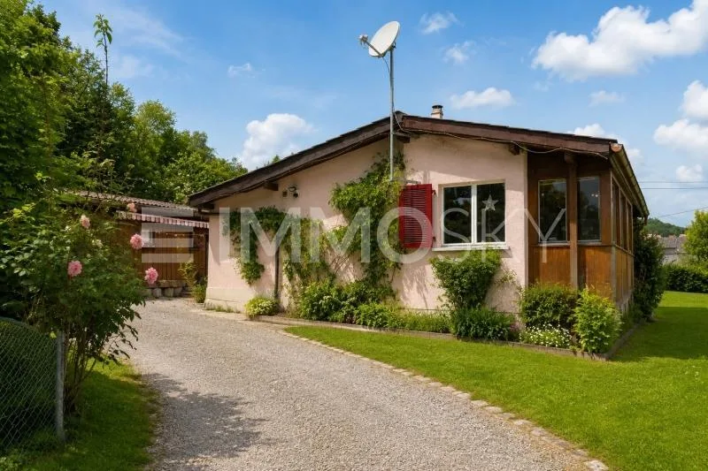 Maison individuelle à rénover sur parcelle agricole à Aubonne