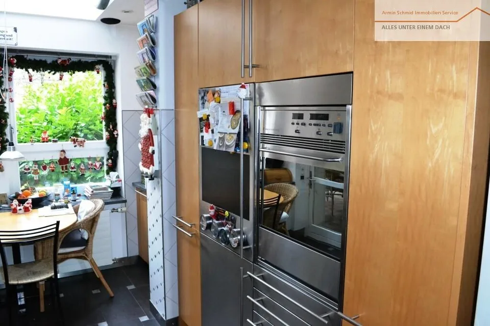 Top Eck-Einfamilienhaus mit grossem Garten – Foto 6 von 17