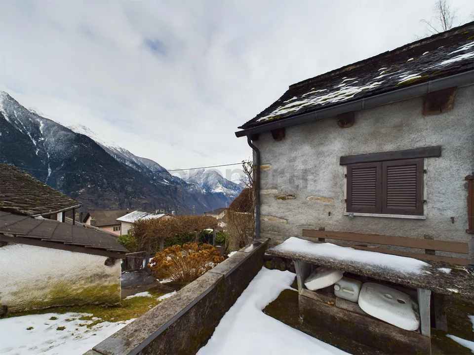 Terreno edificabile con Rustico nella splendida Valle di Blenio – Foto 6 von 7