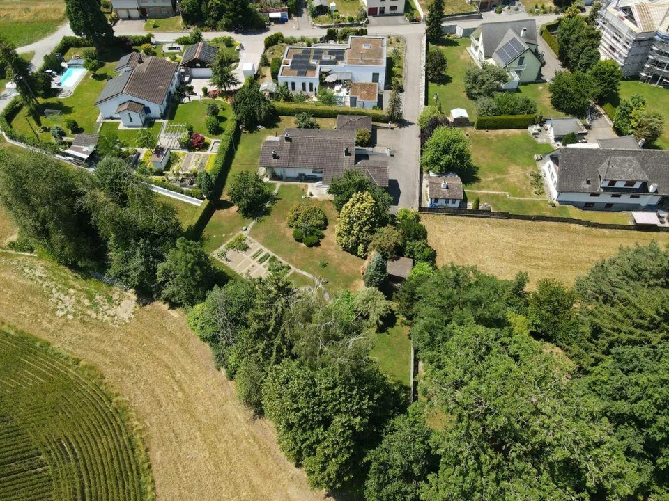 Ein Gartenparadies mit Einfamilienhaus: Natur, Raum und Lebensquali...