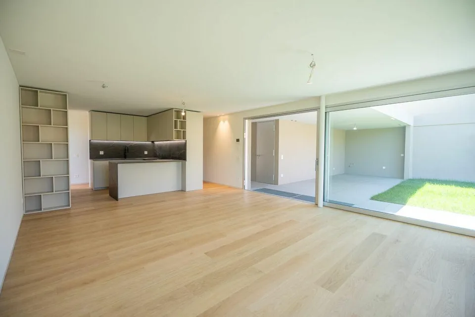 Vendiamo splendide ville design a Cadro – Foto 10 von 25