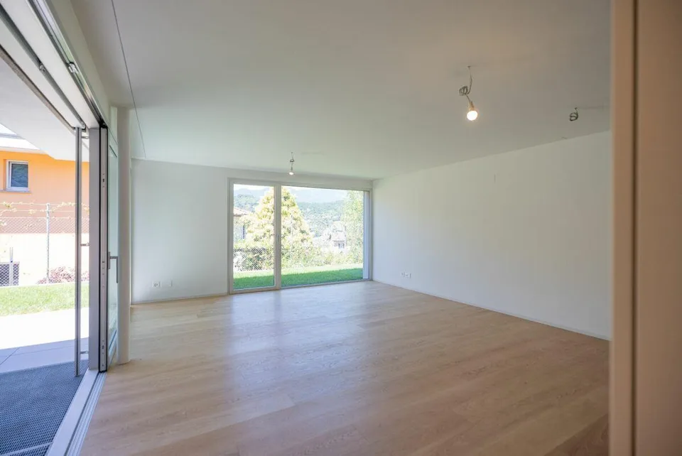 Vendiamo splendide ville design a Cadro – Foto 13 von 25