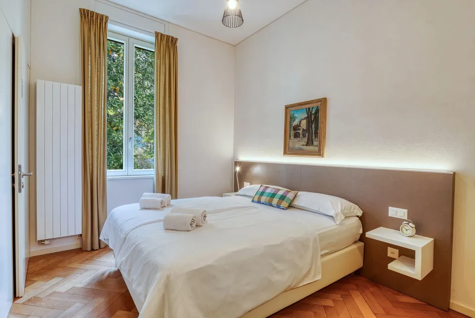 Addolcirsi la vita in una villa storica con enorme terrazza | Gross...