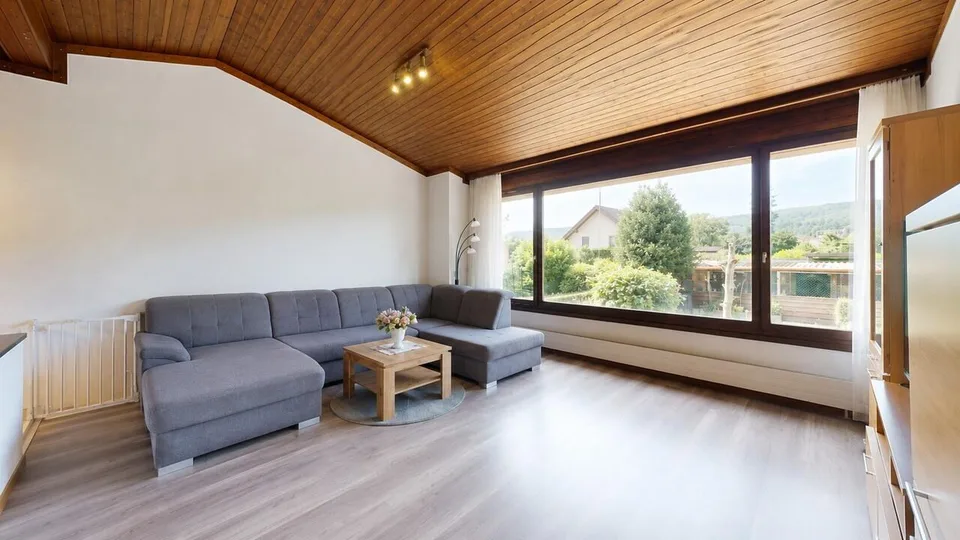 Freistehendes 4.5-Zimmer-Einfamilienhaus mit grossem Garten
