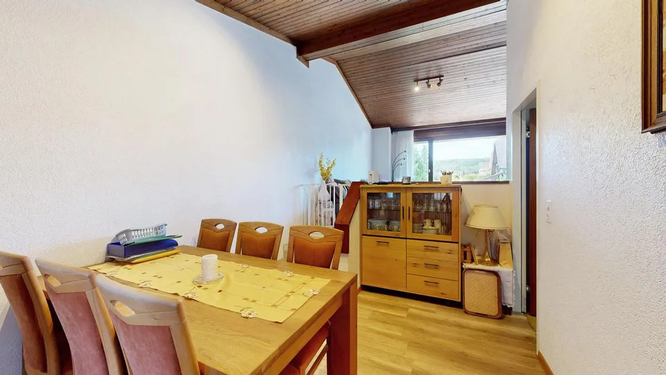 Freistehendes 4.5-Zimmer-Einfamilienhaus mit grossem Garten