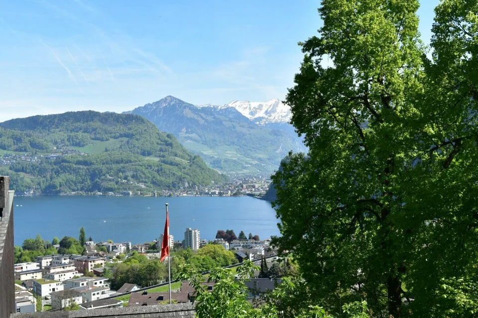 Bauland mit Seesicht