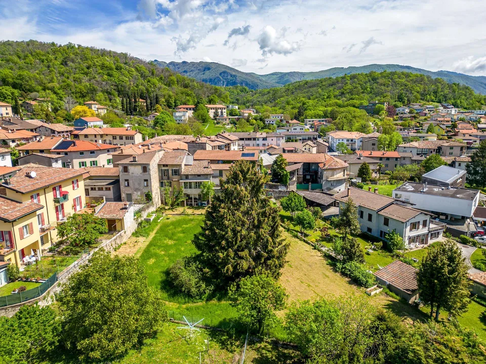 Terreno edificabile in pieno sole con progetto approvato