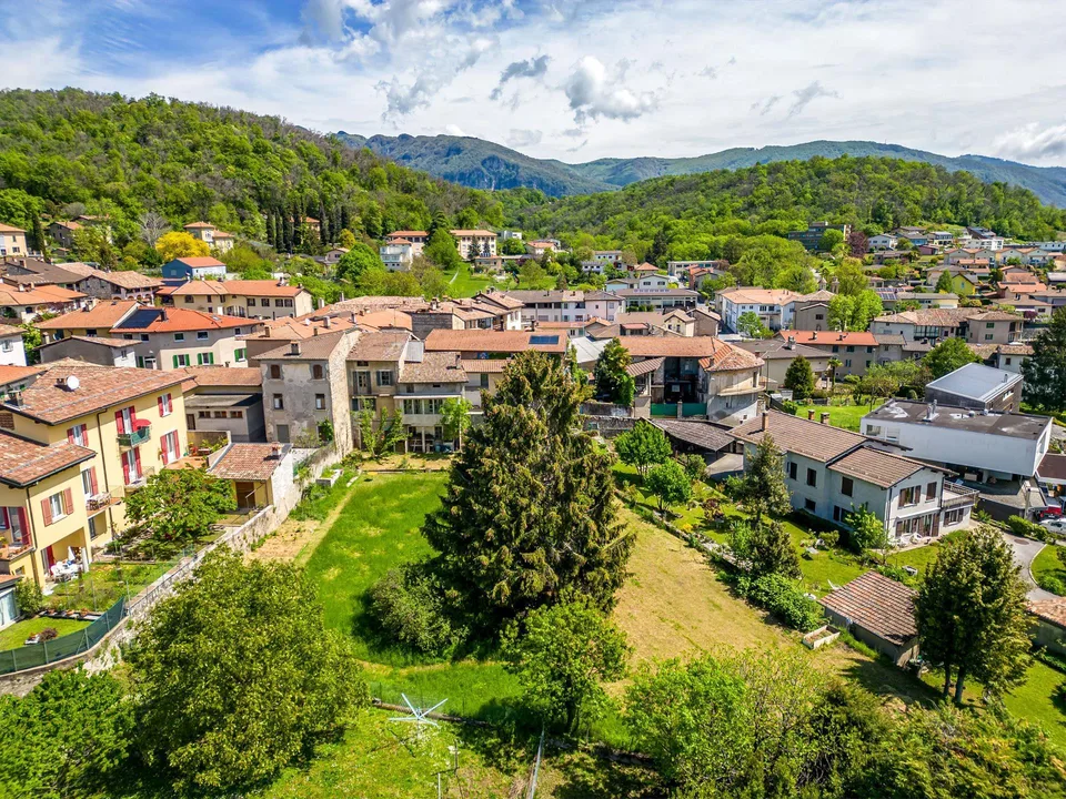 Terreno edificabile in pieno sole con progetto approvato