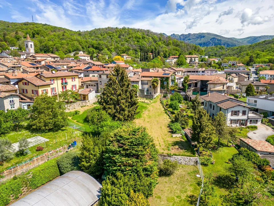 Terreno edificabile in pieno sole con progetto approvato