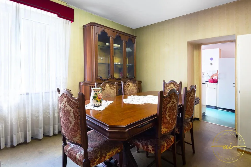 CASA UNIFAMILIARE IN POSIZIONE MERAVIGLIOSA A OSOGNA
