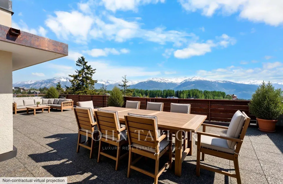Attique + studio indépendant, terrasse de 93m2 et vue panoramique s...