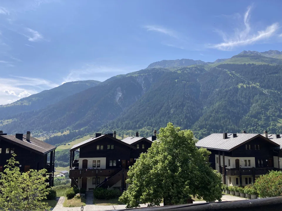 Helle Eck-Wohnung mit Süd-West-Balkon – photo 9 sur 12