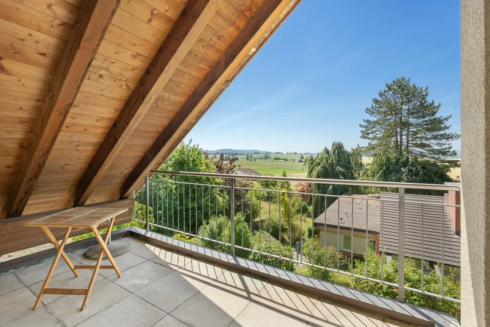 Casa unifamiliare affascinante con vista lontana a Dörflingen – foto 6 di 17