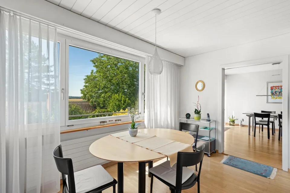 Casa unifamiliare affascinante con vista lontana a Dörflingen – foto 11 di 17