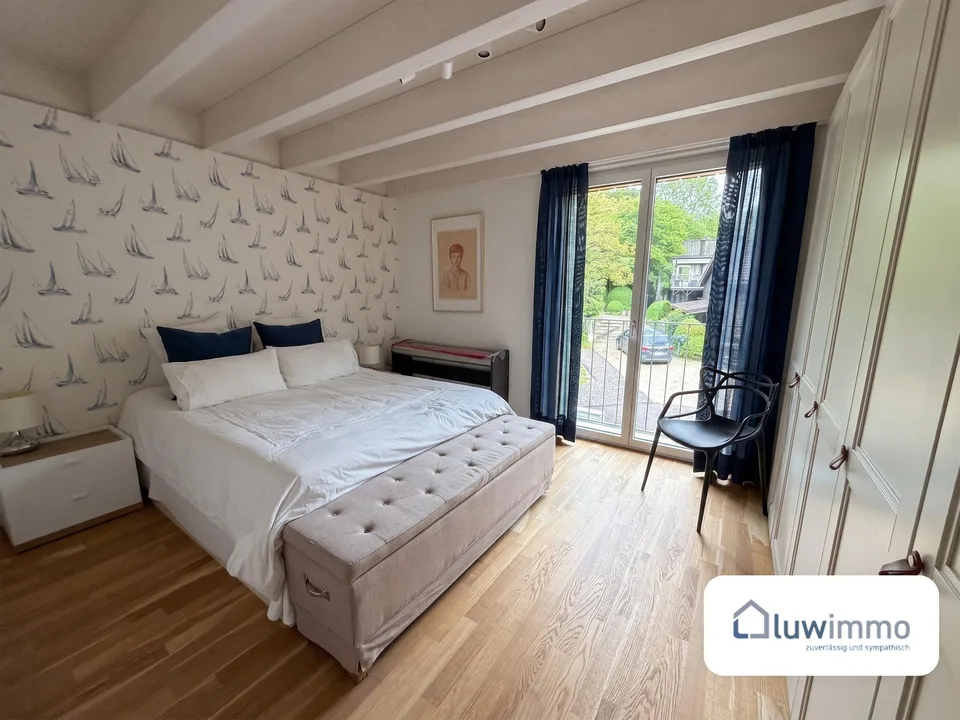 Modernes 6.5-Zimmer-Doppeleinfamilienhaus in Flüh