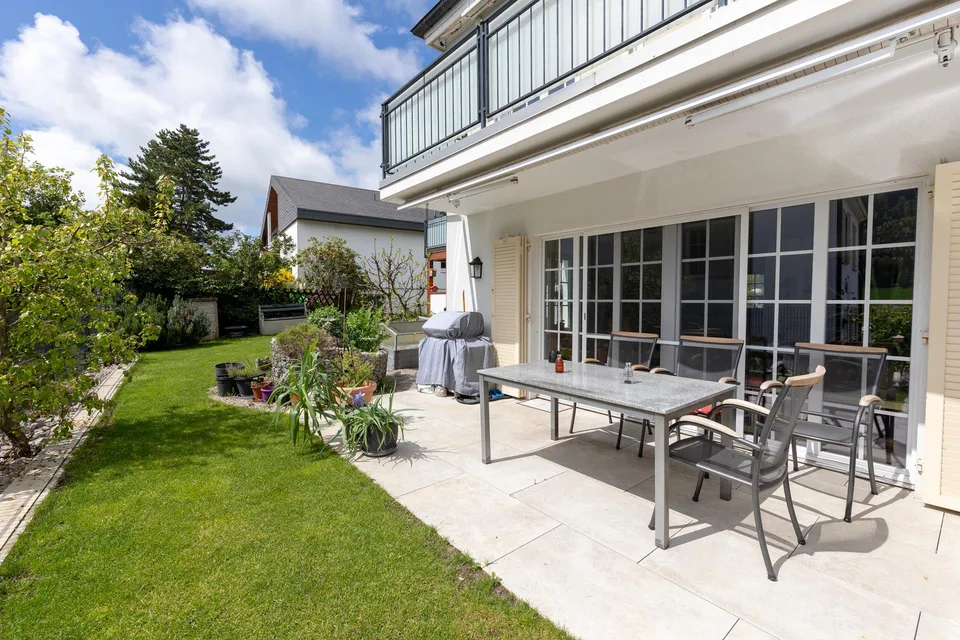 4.5 Zimmer Doppeleinfamilienhaus mit 2 zus. ausgebauten Zimmern im UG