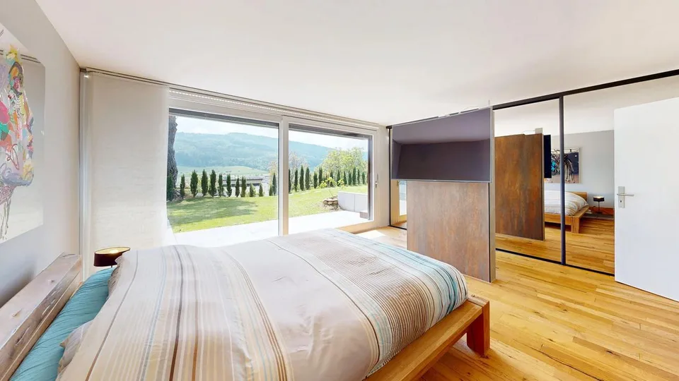 Stilvolles 5.5-Zimmer-Einfamilienhaus mit Doppelgarage und Innenpool – foto 8 di 27