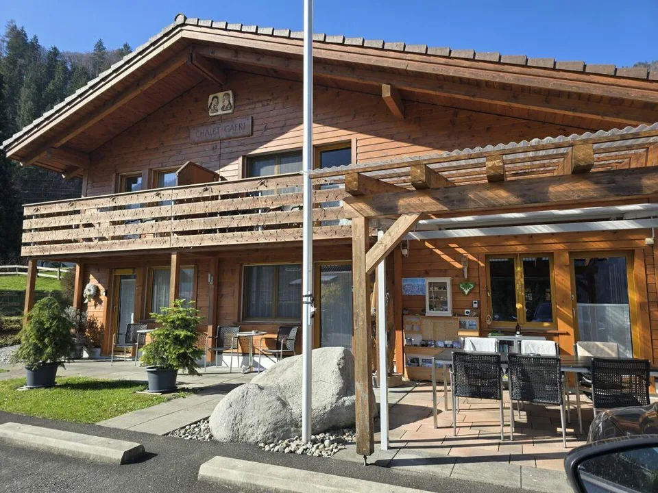 Chalet Gafri Bed and Breakfast