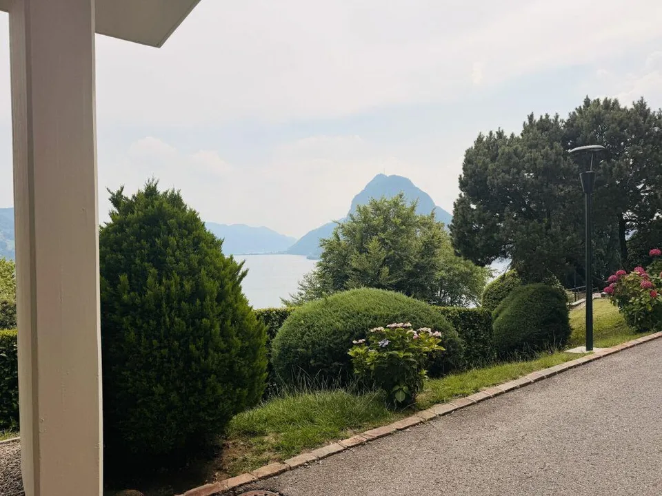CASTAGNOLA · L'ESCLUSIVITÀ AFFACCIATA SUL GOLFO DI LUGANO