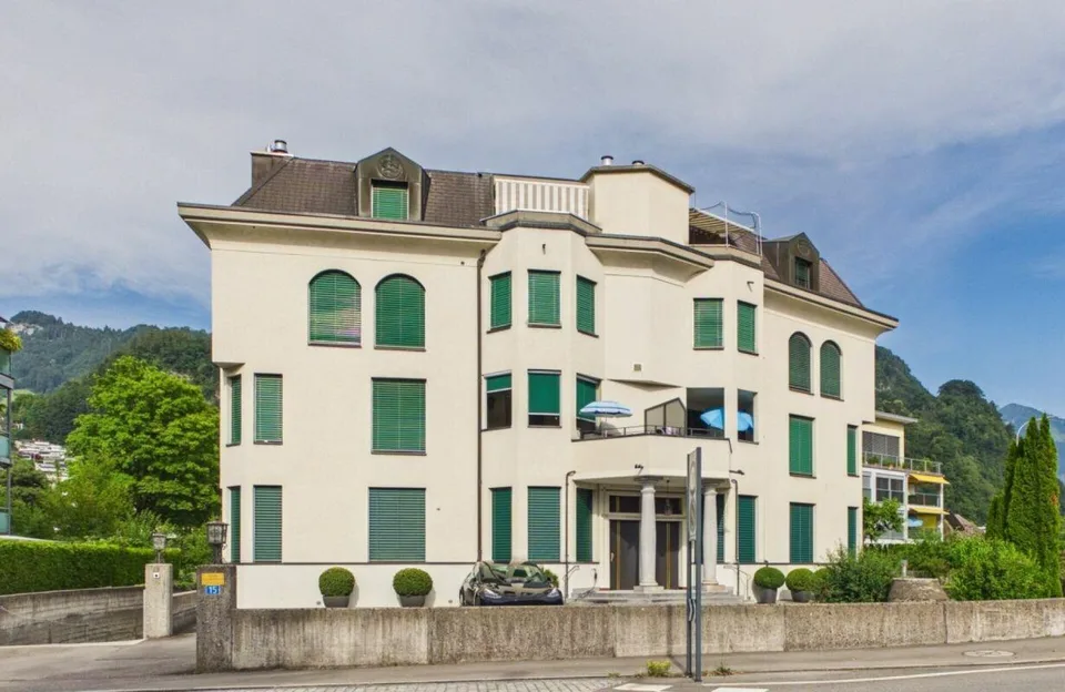 Einstellhallenplätze zu verkaufen