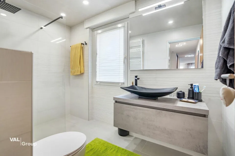 Stilvoll renoviert mit viel Platz und Charme – Foto 13 von 19
