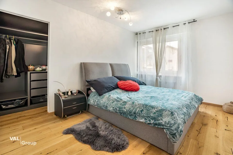 Stilvoll renoviert mit viel Platz und Charme – Foto 8 von 19