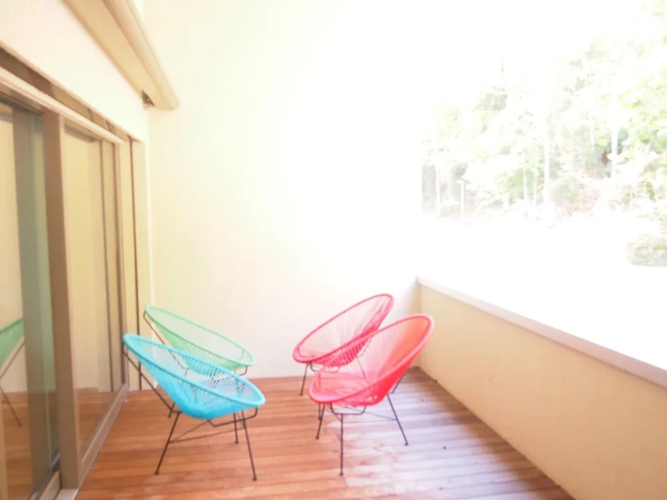 Ruhige und moderne 4 1/2-Zimmer-Wohnung in grossartiger Wohnanlage