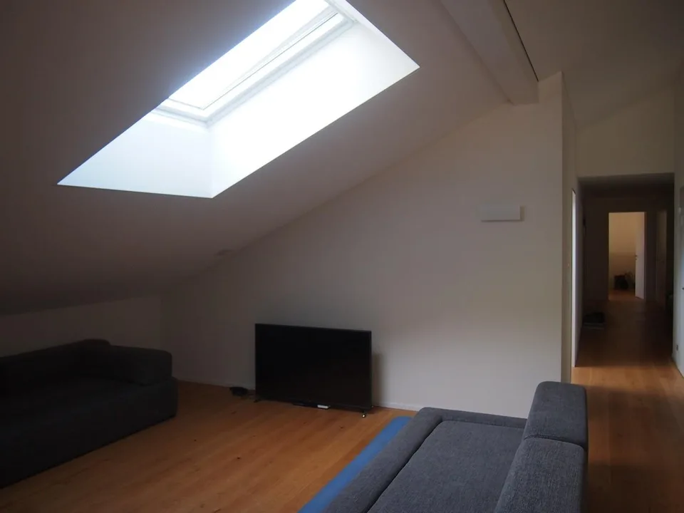 Ruhige und moderne 4 1/2-Zimmer-Wohnung in grossartiger Wohnanlage