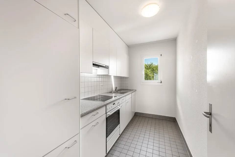 Attraktive 3.5-Zimmer-Wohnung an zentraler Lage in Baden-Dättwil